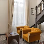 Des Indes 5* Гаага