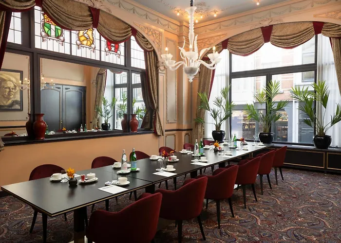 Otel Des Indes Lahey