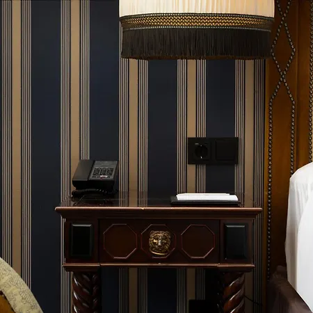 Hotel Des Indes The Hague - The Leading Hotels Of The World
