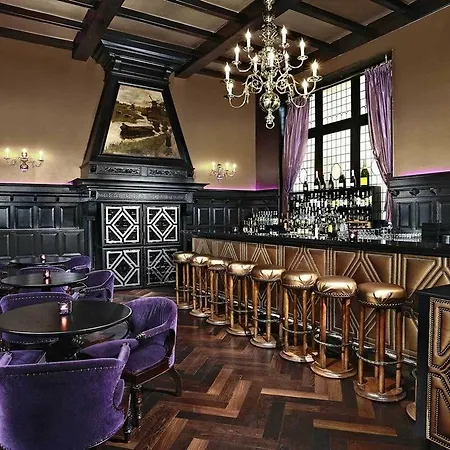 Hotel Des Indes - The Leading Hotels Of The World Hotel 5*