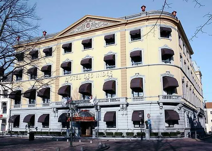 Hotel Des Indes 5*