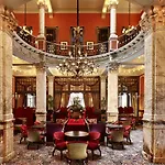 Hotel Des Indes