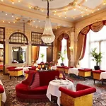 Des Indes 5* The Hague